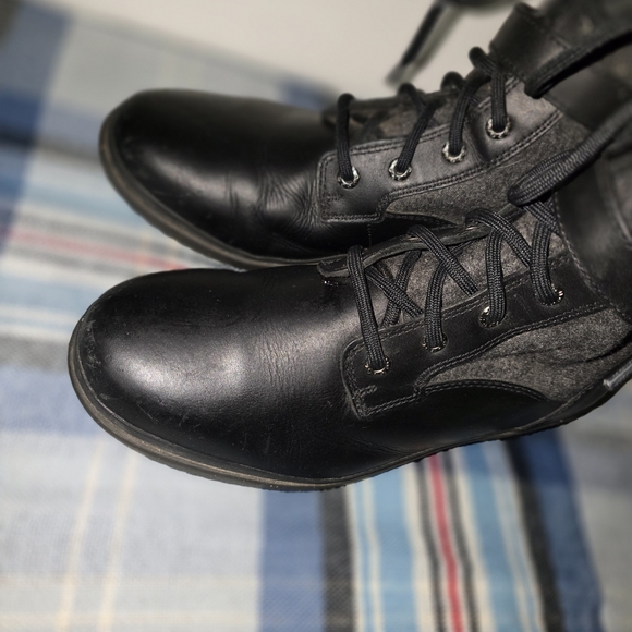 UGG Black Lace-Up Wool-Panel Combat Boots - Picture 2 of 7